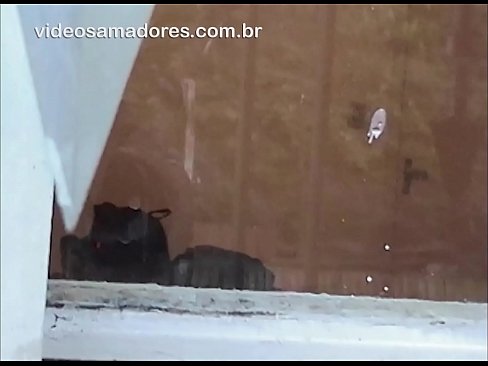 ❤️ Uomo arrapato che guarda la sua ragazza con un altro ragazzo, registrando un video di scopata senza disturbare la coppia ️❌ Video di sesso al it.passionateembracespotlight.ru ❌❤