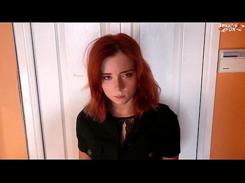 ❤️ Guardia di sicurezza ha punito una bella donna per taccheggio - Sborra in bocca ️❌ Video di sesso al it.passionateembracespotlight.ru ❌❤