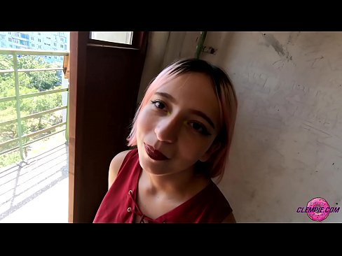 ❤️ Studentessa sensuale succhia uno sconosciuto nell'Outback - Sborra sulla sua faccia ️❌ Video di sesso al it.passionateembracespotlight.ru ❌❤